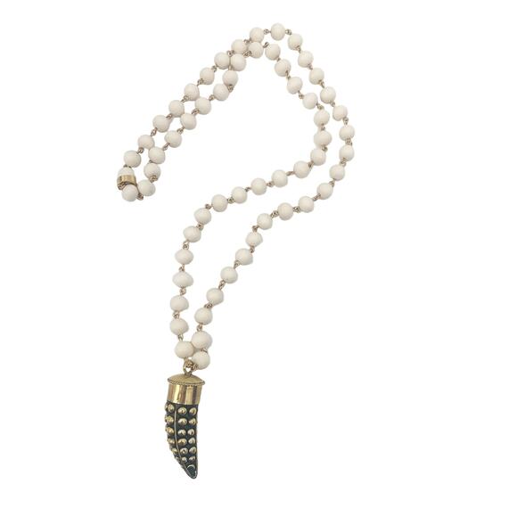 2/$30 ALLEGRA FANJUL Necklace Beaded Gold White Tooth Warrior Horned - Picture 1 of 10